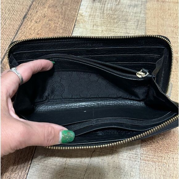 Michael Kors Black Leather Zip Around Continental Wallet - Picture 8 of 12